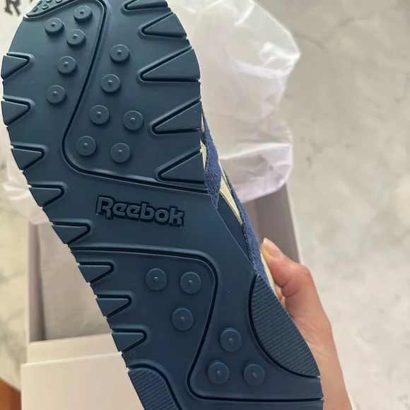 ANINE BING X REEBOK sneakers - Picture 3 of 7